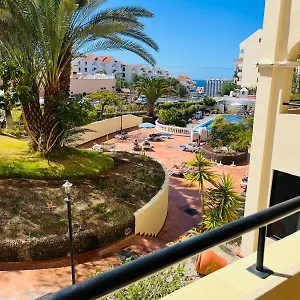castle-harbour-ocean-apartment.in-canary-islands.com/